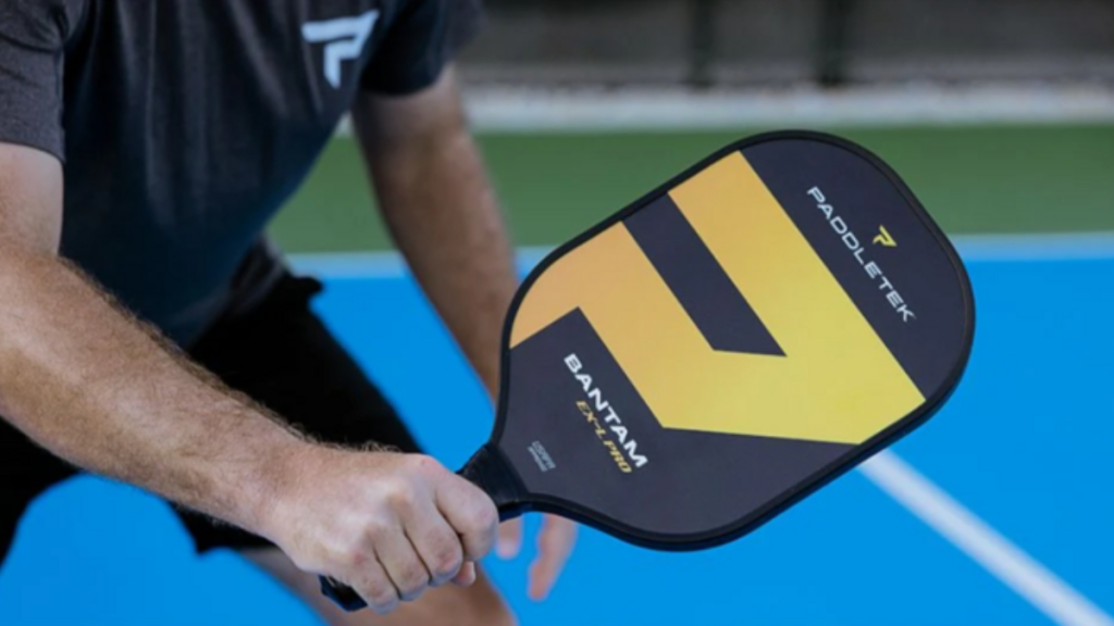 Chìa khóa vàng nâng tầm trận đấu: Giải mã kiểu cầm vợt Continental (Cầm vợt số 2) kieu-cam-vot-so-2-continental-grip-trong-pickleball-mypickle